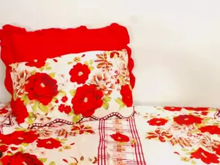 DivineBooty93's Live Sex Cam Show