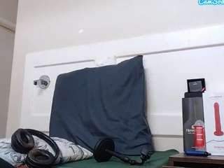 lusciouslipst webcam model