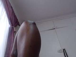 lusciouslipst webcam