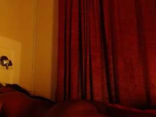 lusciouslipst live cam profile