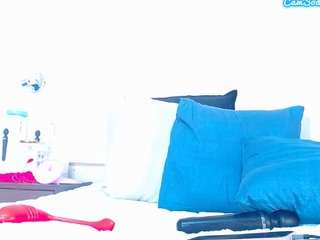 lusciouslipst webcam