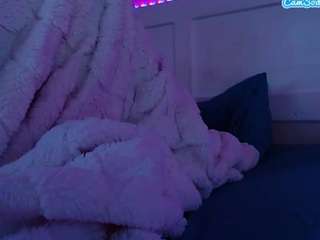 This model is live right now. lusciouslipst