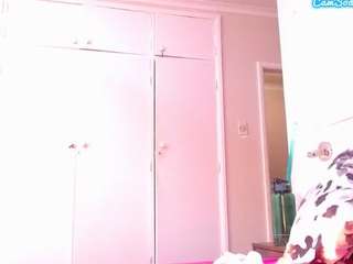 lusciouslipst webcam