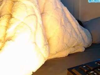 lusciouslipst's live room