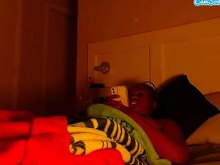 lusciouslipst's live room