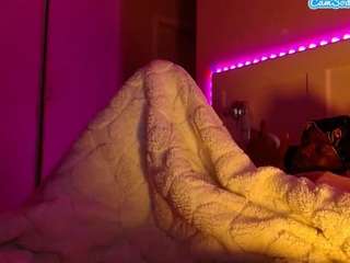 LusciousLipsT live cam