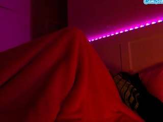 lusciouslipst live webcam show