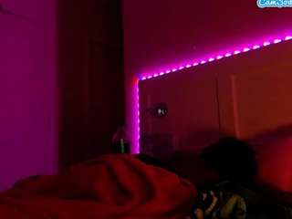 lusciouslipst live webcam show