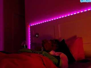 lusciouslipst live webcam show