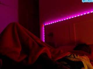 lusciouslipst live webcam show