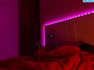 lusciouslipst live webcam show