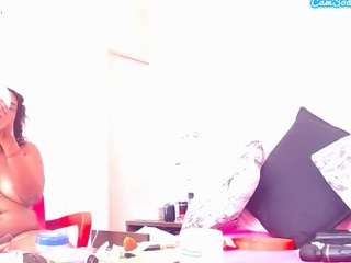 lusciouslipst live webcam show