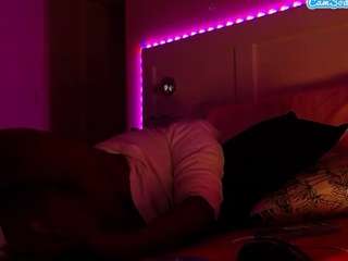 lusciouslipst live webcam show