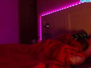 lusciouslipst live webcam show