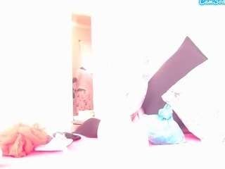 lusciouslipst live webcam show