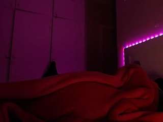 LusciousLipsT live webcam show