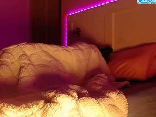 lusciouslipst's live room