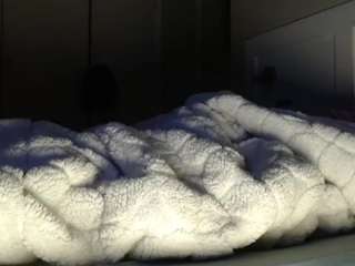 LusciousLipsT live webcam show