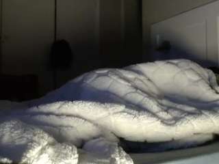 LusciousLipsT live webcam show