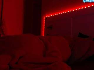 lusciouslipst's live room