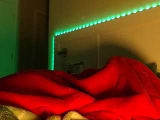 LusciousLipsT
