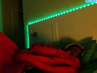 LusciousLipsT