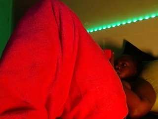 LusciousLipsT live cam preview