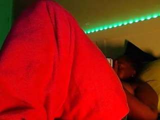 LusciousLipsT