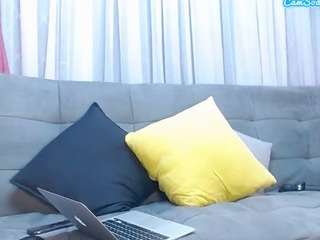 LusciousLipsT live cam preview