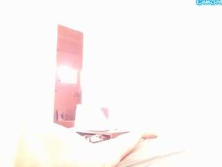 LusciousLipsT