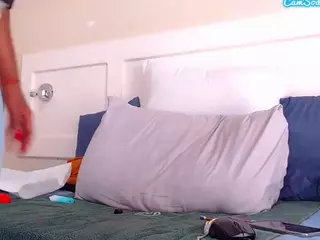LusciousLipsT's Live Sex Cam Show