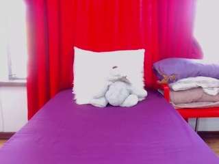 sexybustyboobs87 live cam profile