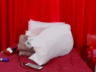 sexybustyboobs87