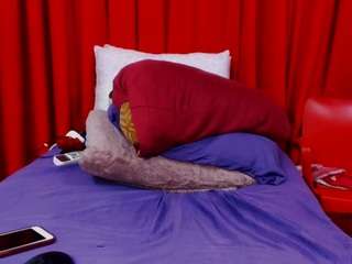 sexybustyboobs87 live webcam show