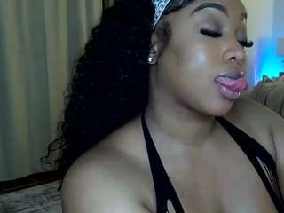 Live webcam model heavenalexus on Soda Cams