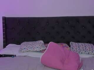 Live webcam model glektragray on Soda Cams