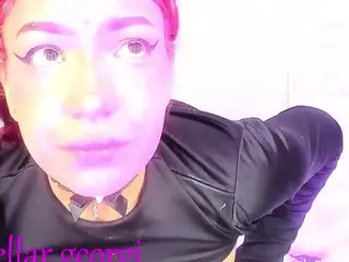 tracywiine's Live Sex Cam Show