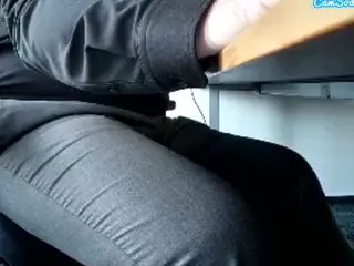 69bezfleku's Live Sex Cam Show