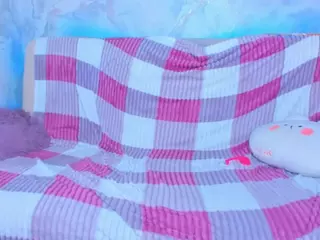 AdabelaUrHotDream's Live Sex Cam Show