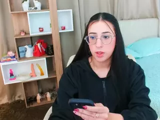 Kitty's Live Sex Cam Show