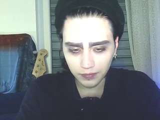 sademoface Live Webcam on CamSoda