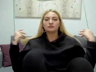 BonnieWebb's Live Sex Cam Show