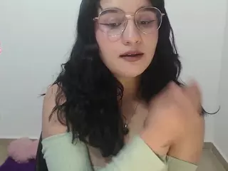 A_Littleprincess's Live Sex Cam Show