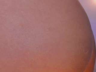 Explore Mariamrivera, she wants to cum for your indulgence mariamrivera from CamSoda