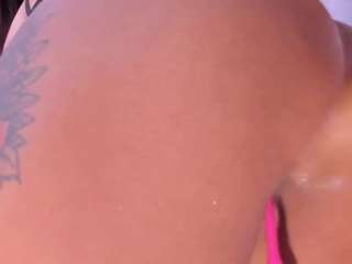 MariamRivera live cam preview