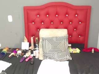 studtwoapples21 webcam model