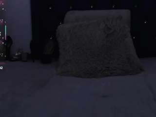 studtwoapples21's CamSoda show and profile