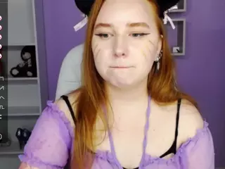 Ginger-Queen's Live Sex Cam Show