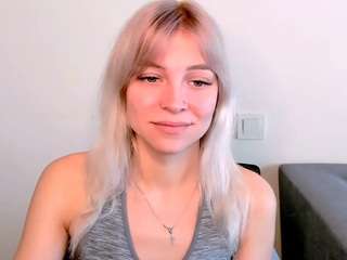 kristihoward Live Webcam on CamSoda