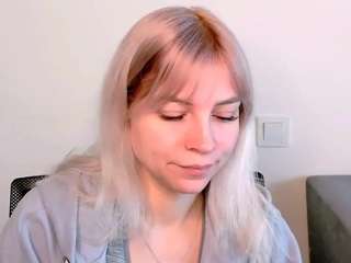 kristihoward Live Webcam on CamSoda